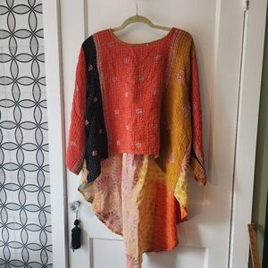 Kantha Bae High Low Crop Top